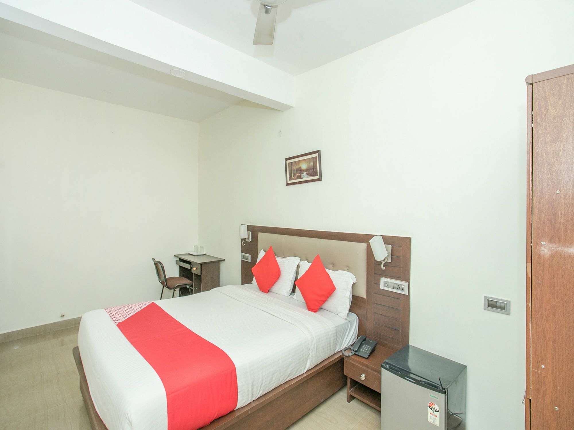 Oyo 13170 Victory Suites Bengaluru Zewnętrze zdjęcie